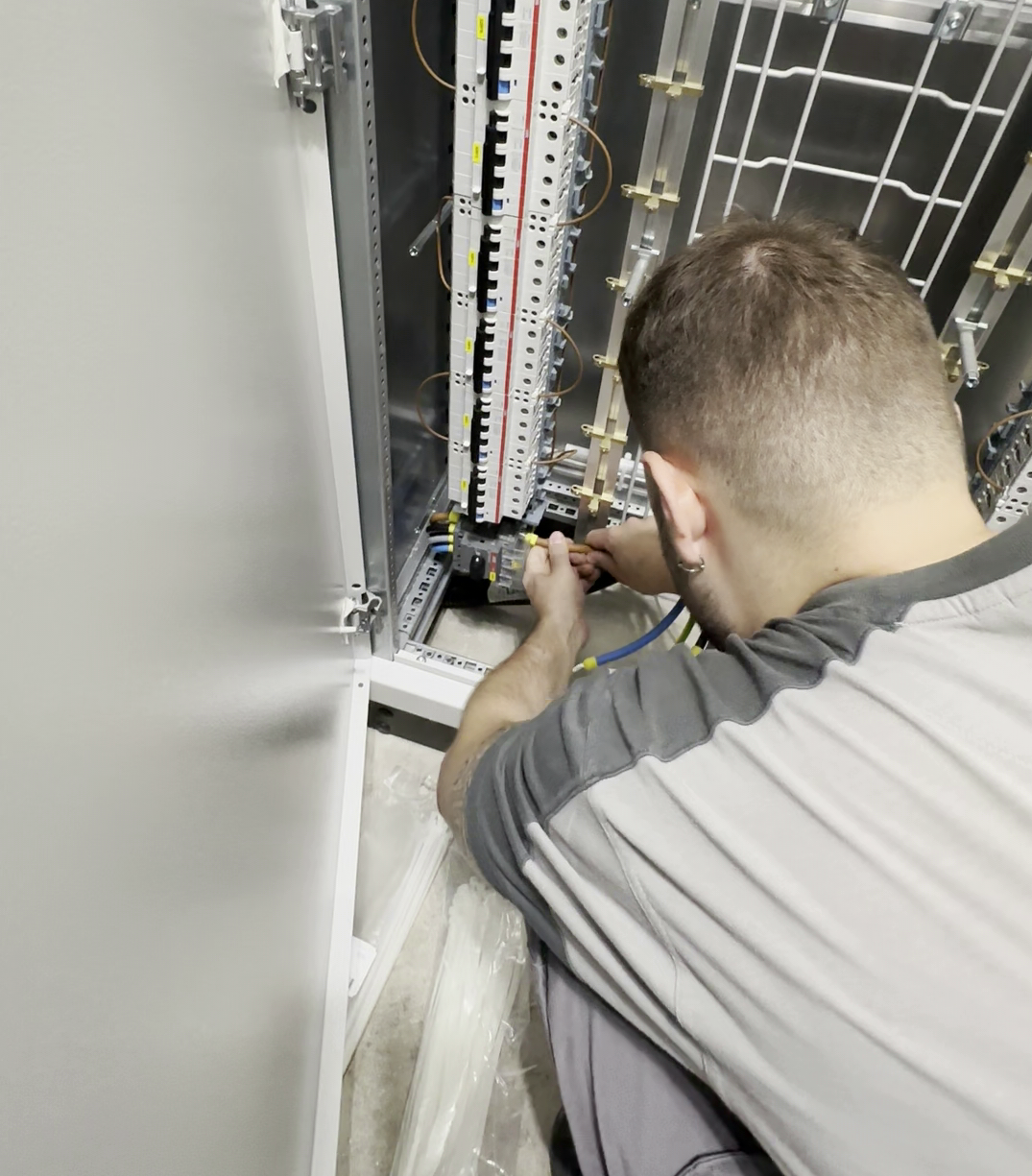 Sicherheitstechniker Ulrich + Hefti AG